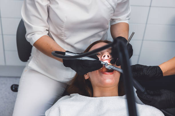 Best Emergency Dental Extractions in Johnsburg, IL